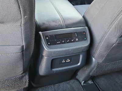 2024 Nissan Pathfinder SV 2WD