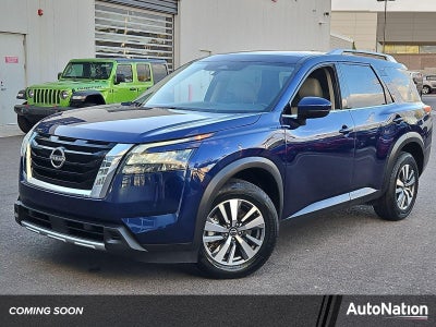 2025 Nissan Pathfinder SL 2WD