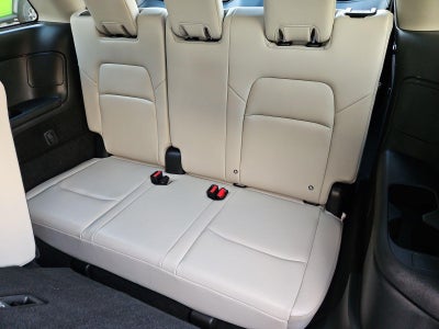 2025 Nissan Pathfinder SL 2WD