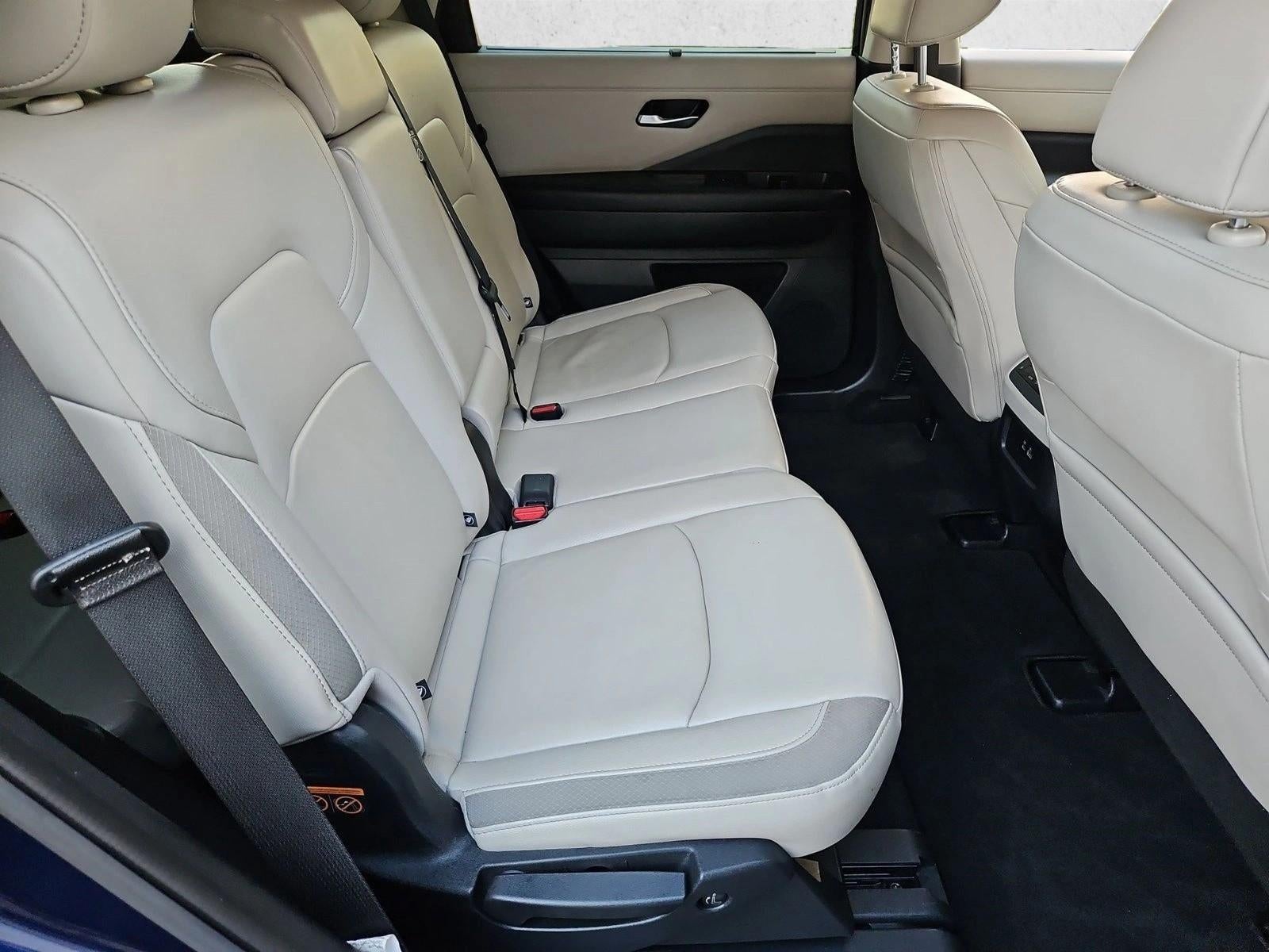 2025 Nissan Pathfinder SL 2WD
