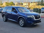 2025 Nissan Pathfinder SL 2WD