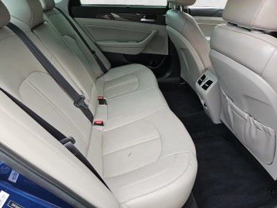 2019 Hyundai SONATA Limited 2.4L