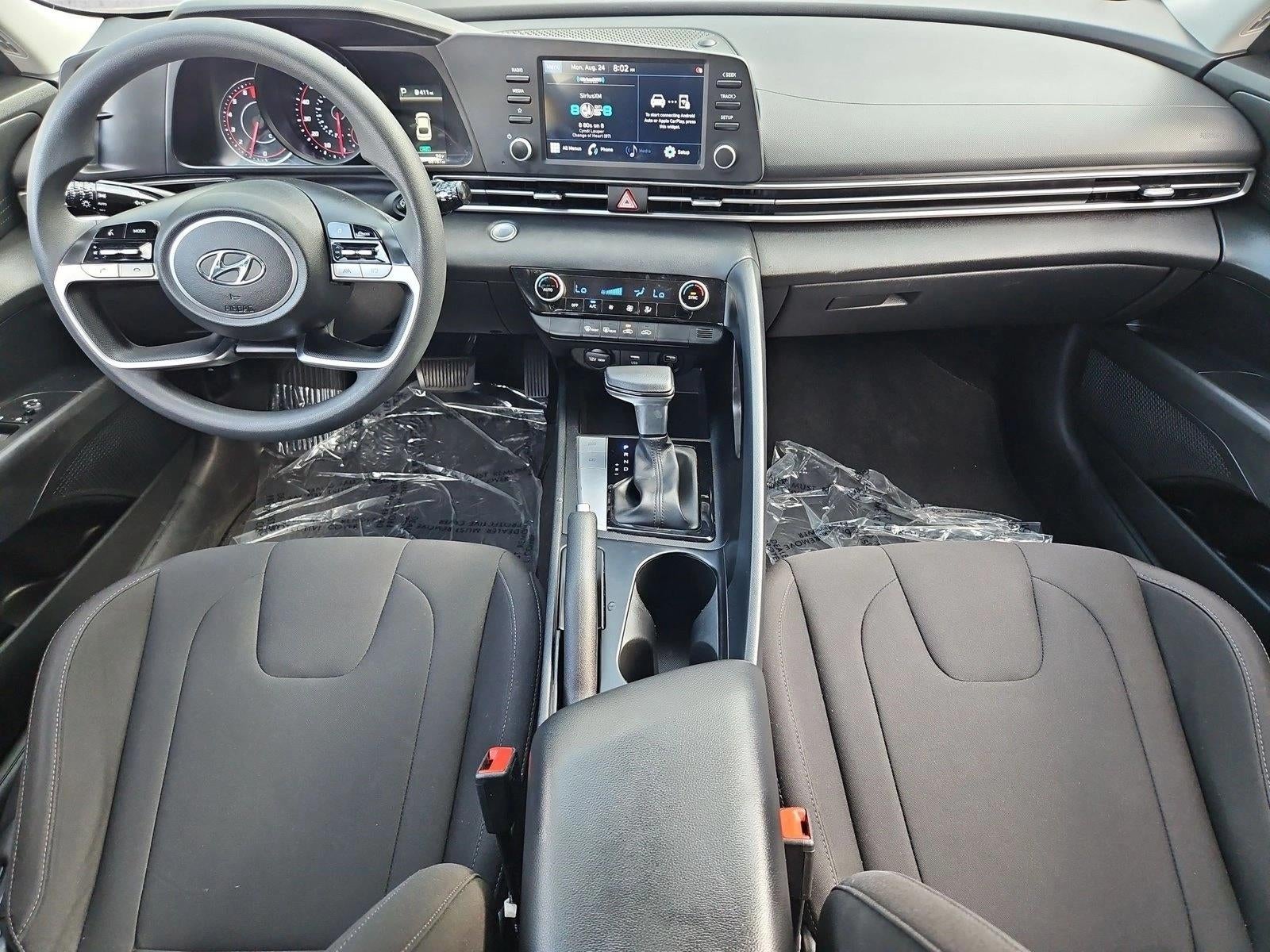 2022 Hyundai ELANTRA SEL IVT