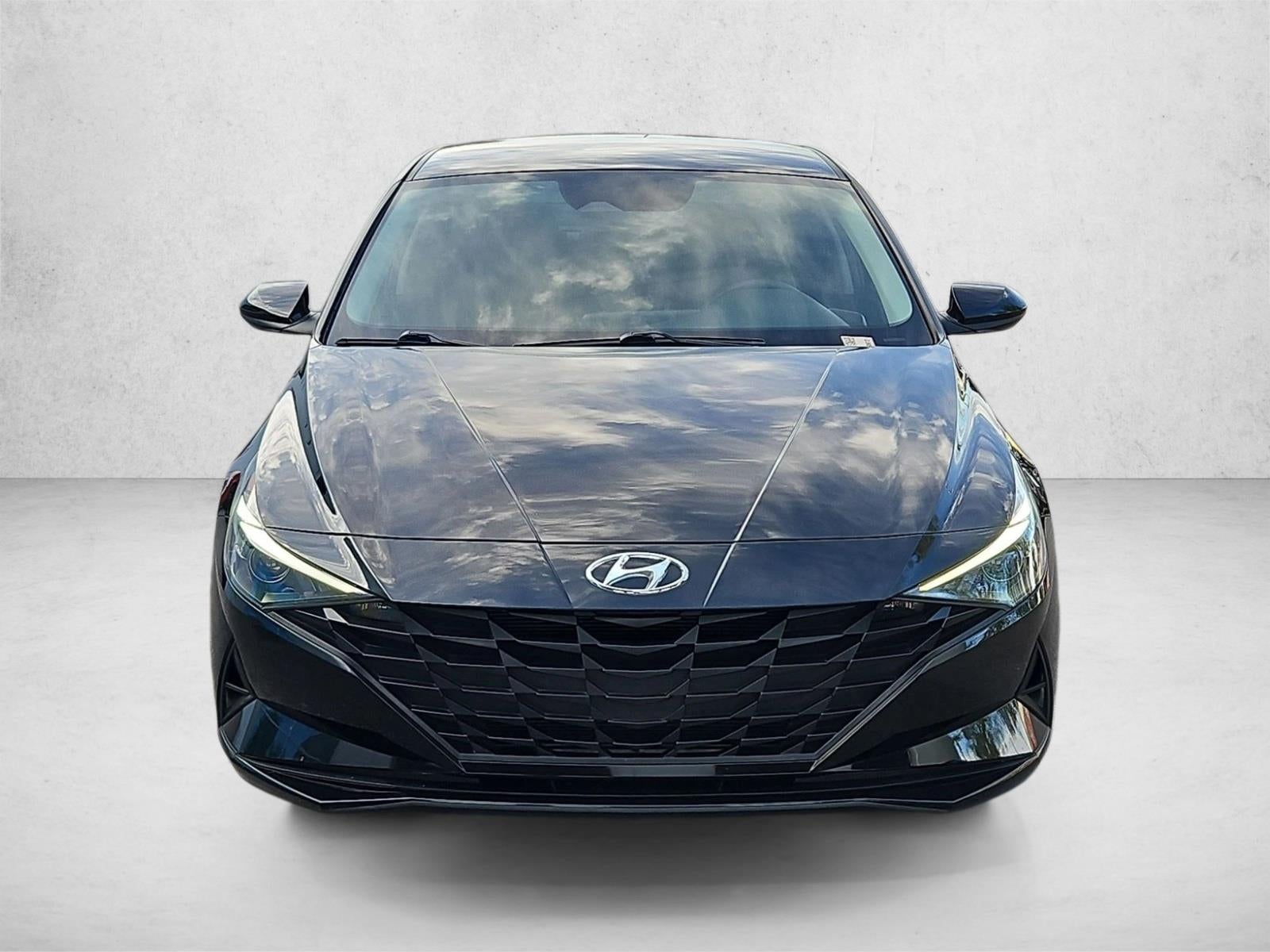 2022 Hyundai ELANTRA SEL IVT