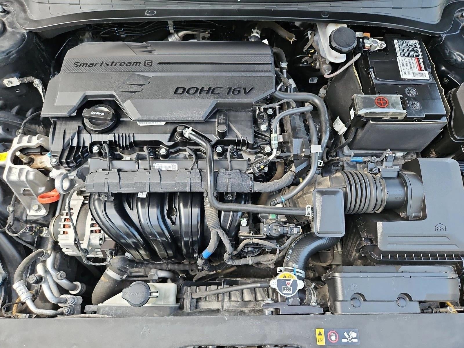 2022 Hyundai ELANTRA SEL IVT
