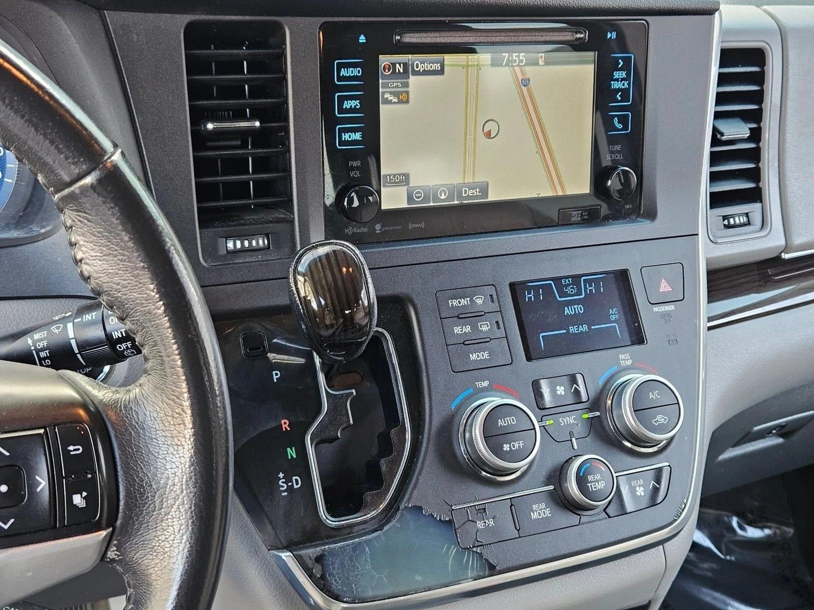 2016 Toyota Sienna 5dr 7-Pass Van XLE AWD (Natl)