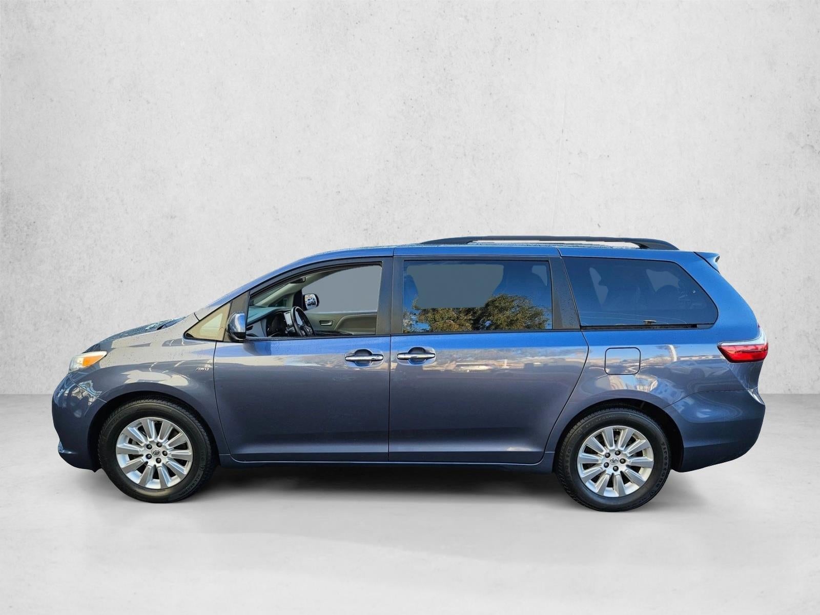 2016 Toyota Sienna 5dr 7-Pass Van XLE AWD (Natl)