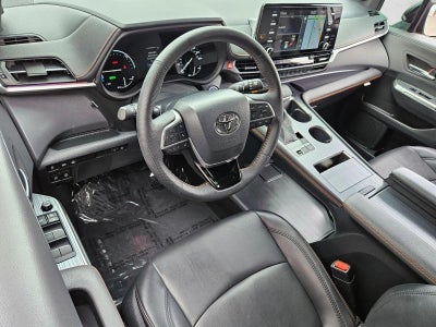 2021 Toyota Sienna XSE AWD 7-Passenger (Natl)