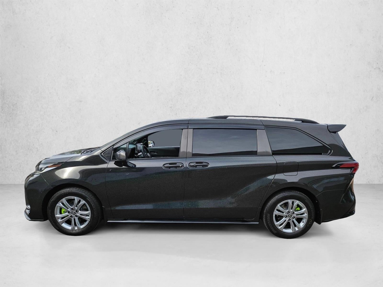 2021 Toyota Sienna XSE AWD 7-Passenger (Natl)