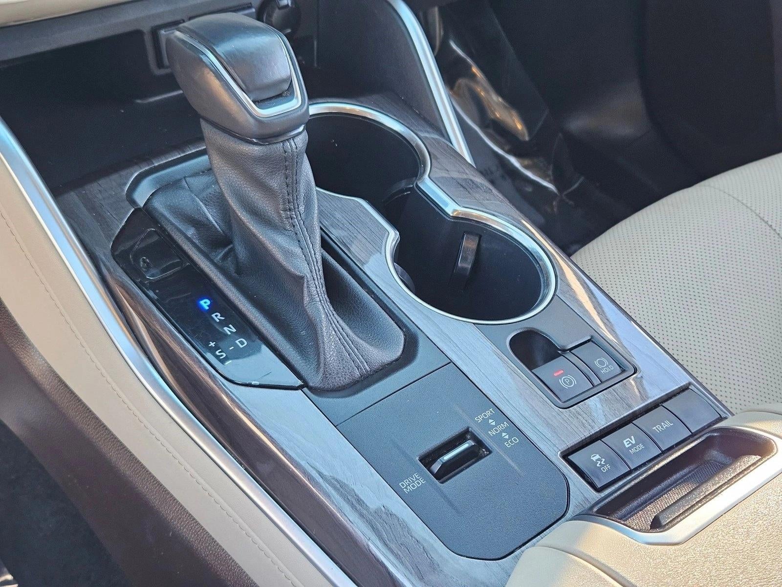 2020 Toyota Highlander Hybrid Platinum AWD (Natl)