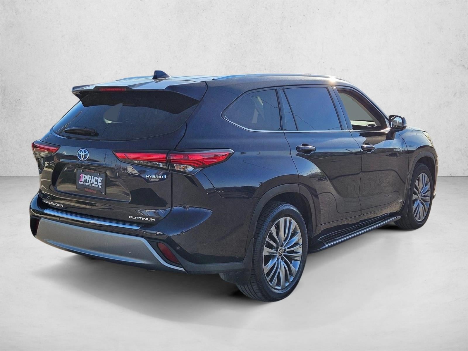 2020 Toyota Highlander Hybrid Platinum AWD (Natl)