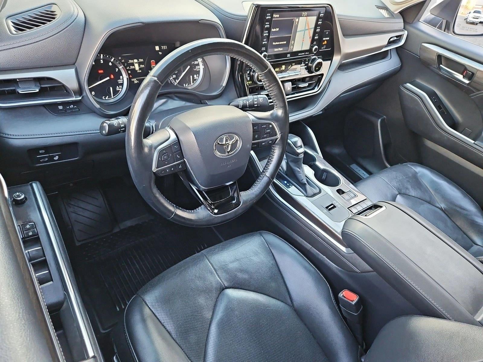 2020 Toyota Highlander XLE FWD (Natl)
