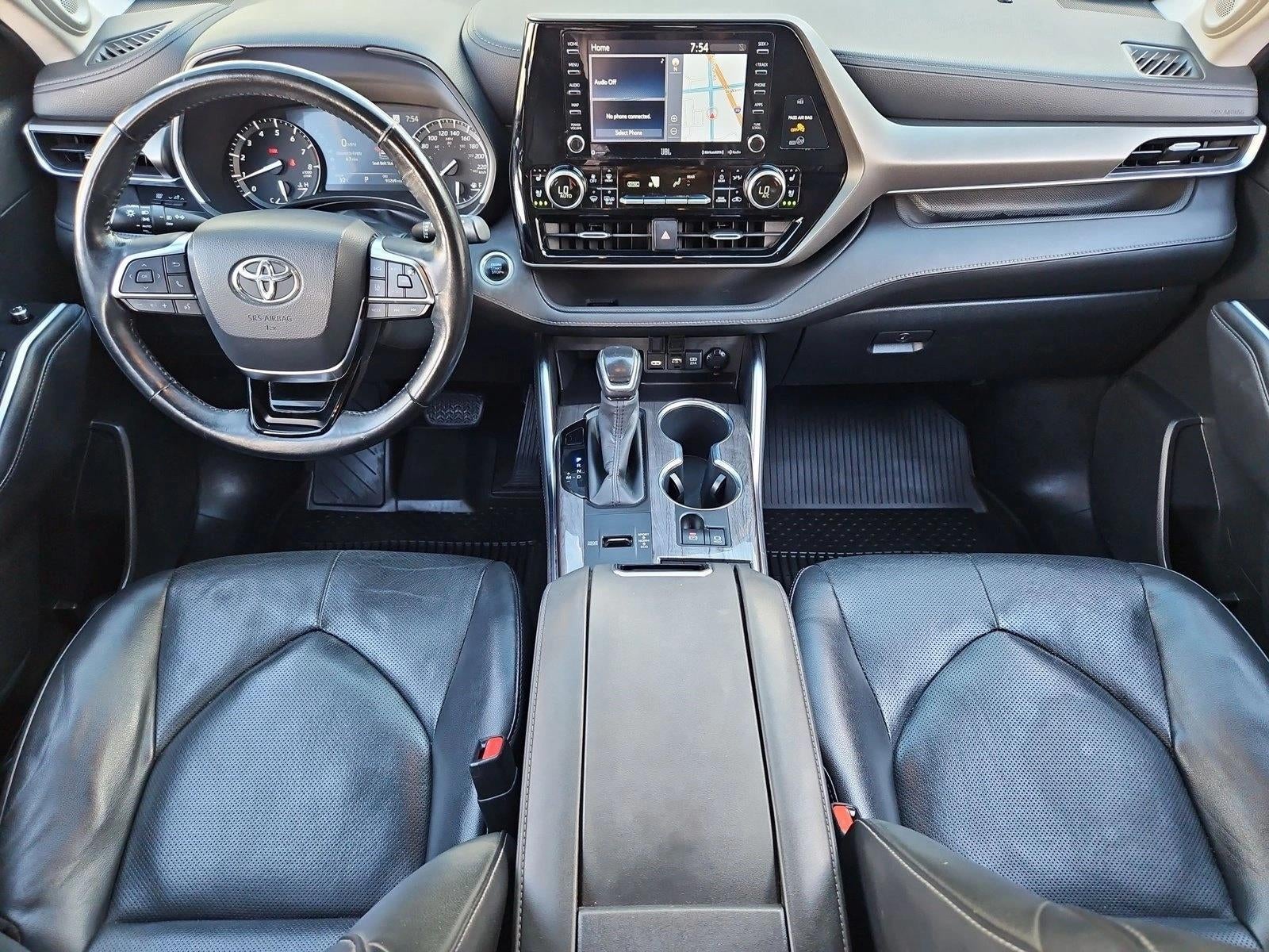 2020 Toyota Highlander XLE FWD (Natl)