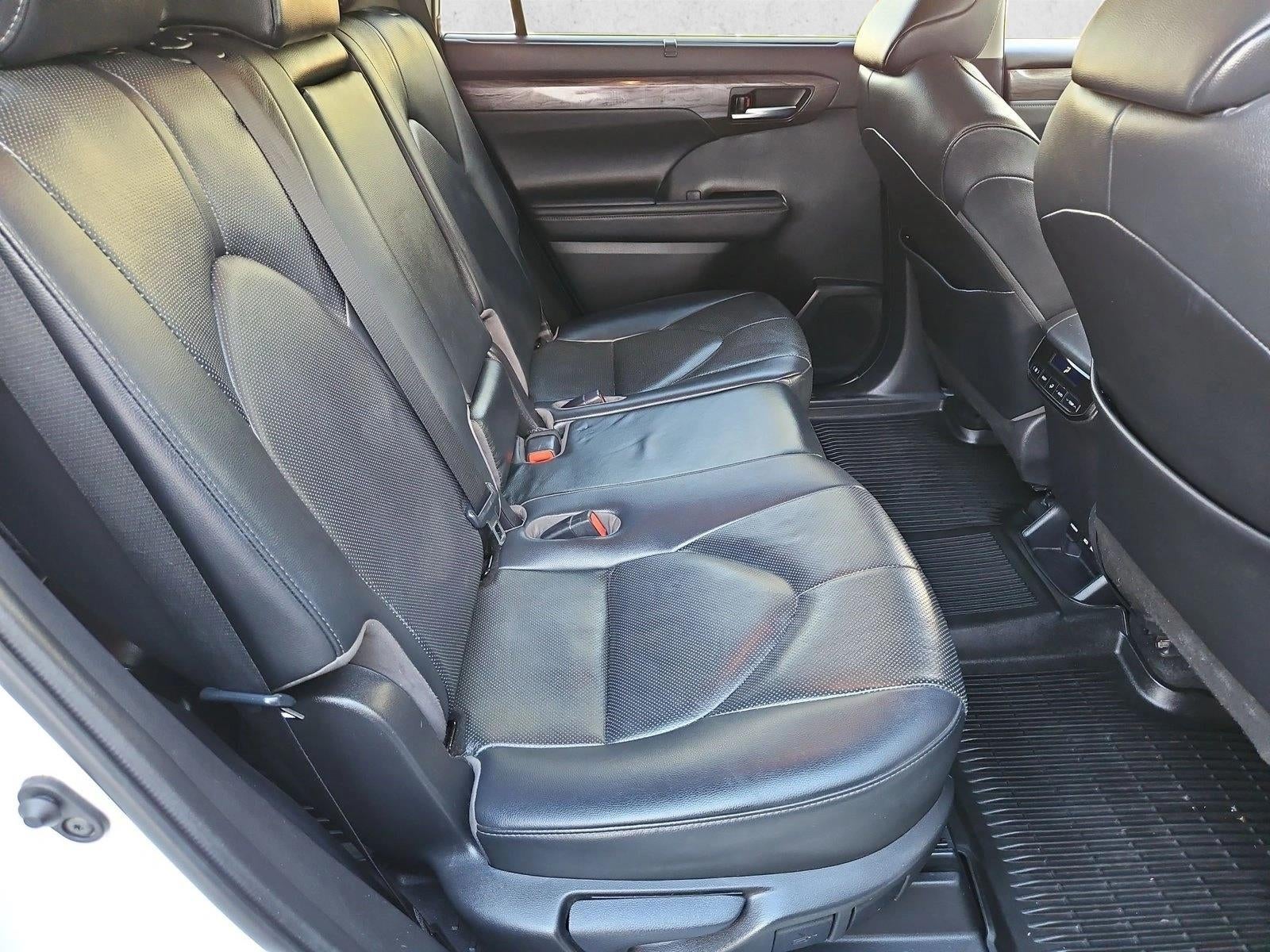 2020 Toyota Highlander XLE FWD (Natl)