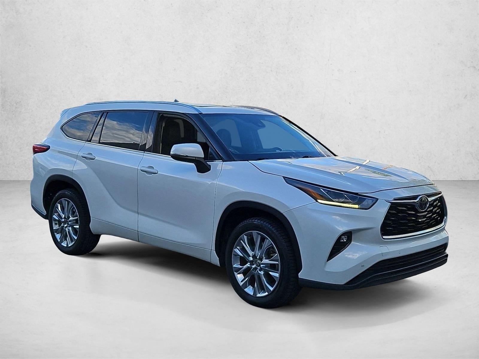 2020 Toyota Highlander XLE FWD (Natl)