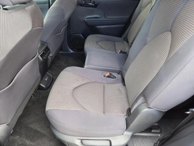 2023 Toyota Highlander LE AWD (Natl)