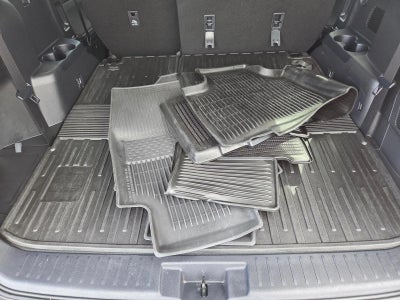 2023 Toyota Highlander LE AWD (Natl)