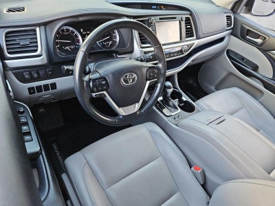 2019 Toyota Highlander XLE V6 FWD (Natl)