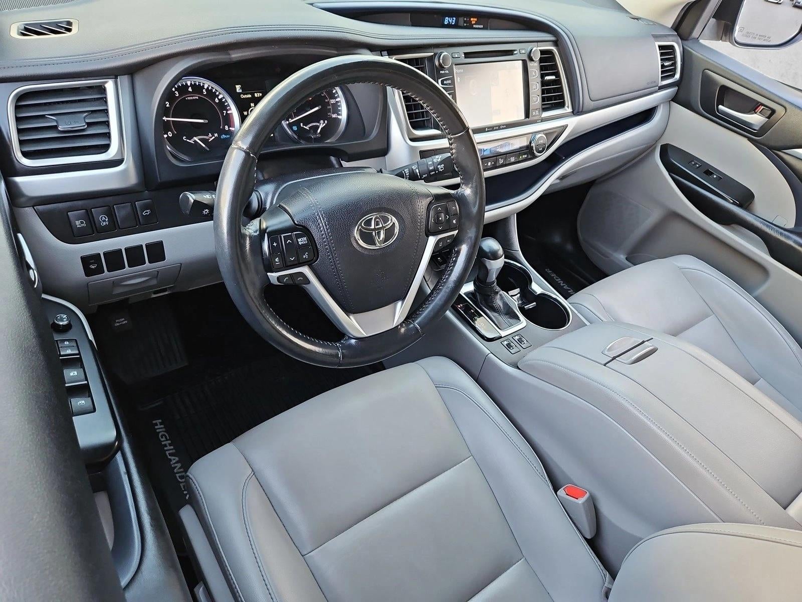 2019 Toyota Highlander XLE V6 FWD (Natl)