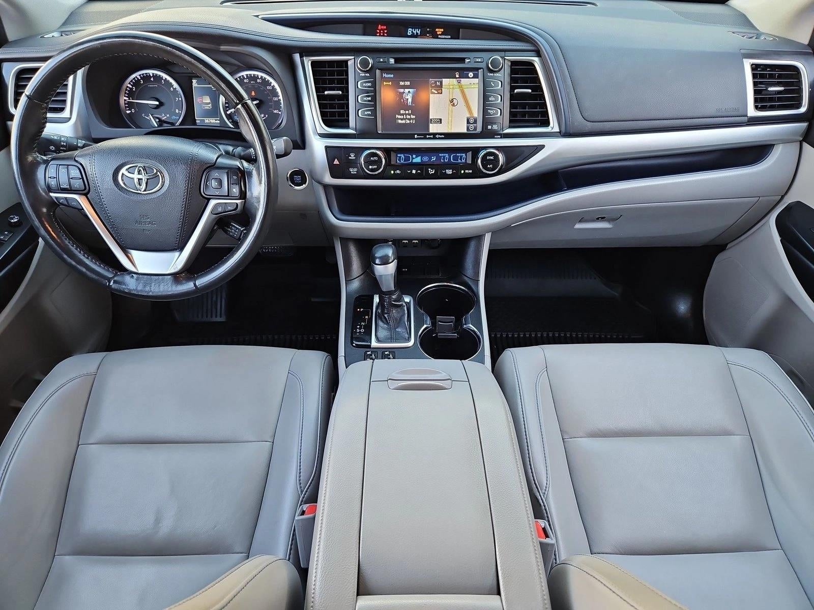 2019 Toyota Highlander XLE V6 FWD (Natl)