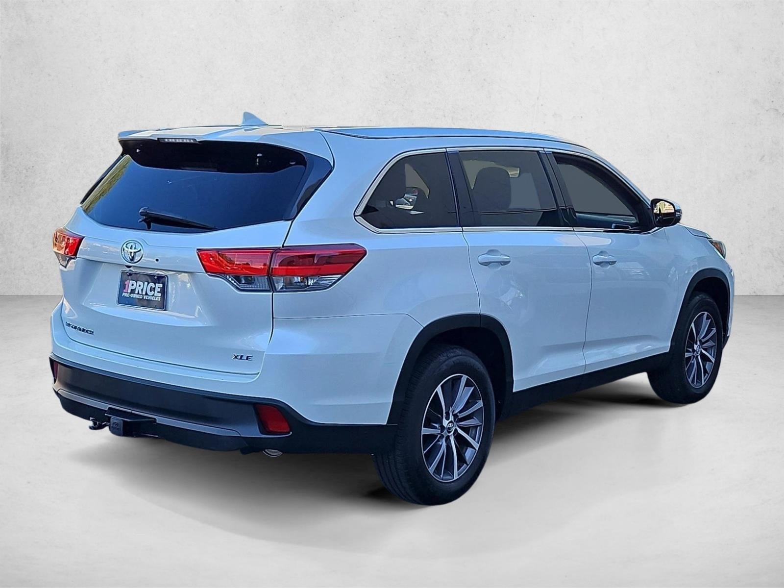 2019 Toyota Highlander XLE V6 FWD (Natl)