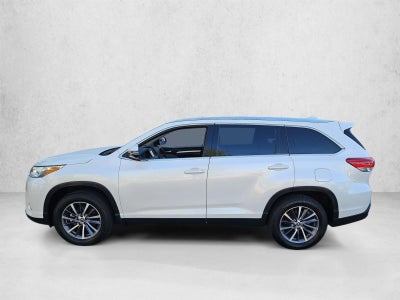 2019 Toyota Highlander XLE V6 FWD (Natl)