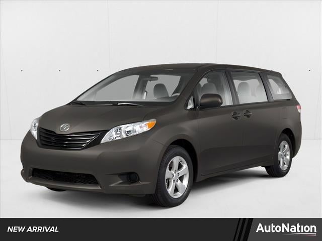 2011 Toyota Sienna 5dr 8-Pass Van V6 XLE FWD (Natl)