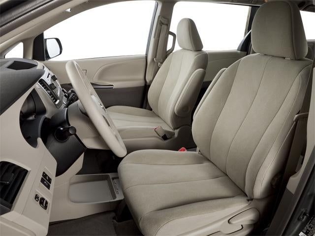 2011 Toyota Sienna 5dr 8-Pass Van V6 XLE FWD (Natl)