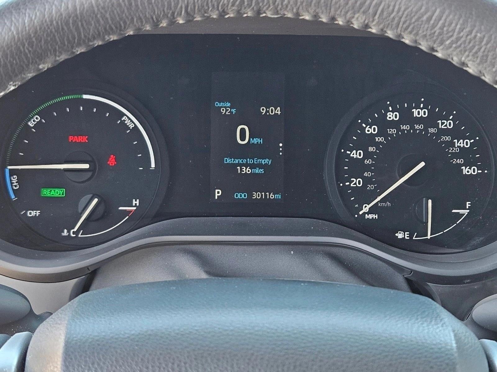 2022 Toyota Sienna XLE FWD 8-Passenger (Natl)