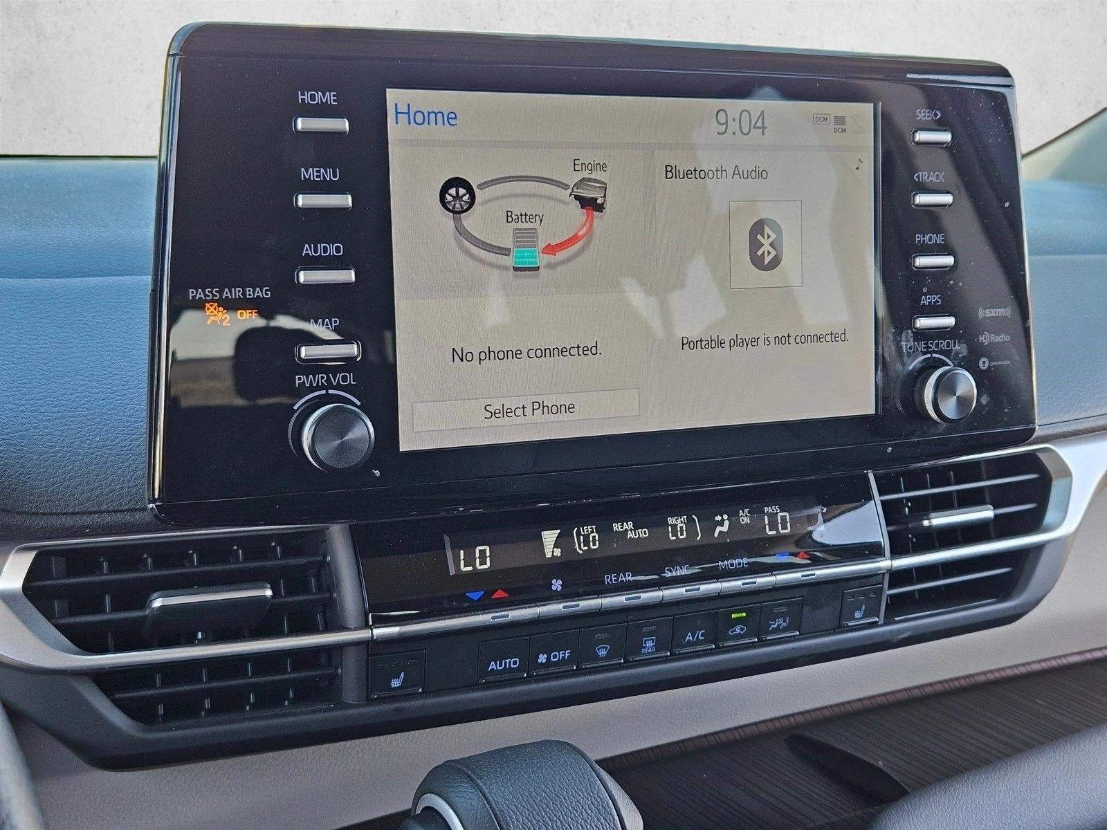 2022 Toyota Sienna XLE FWD 8-Passenger (Natl)
