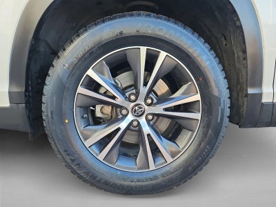 2019 Toyota Highlander LE Plus V6 FWD (Natl)