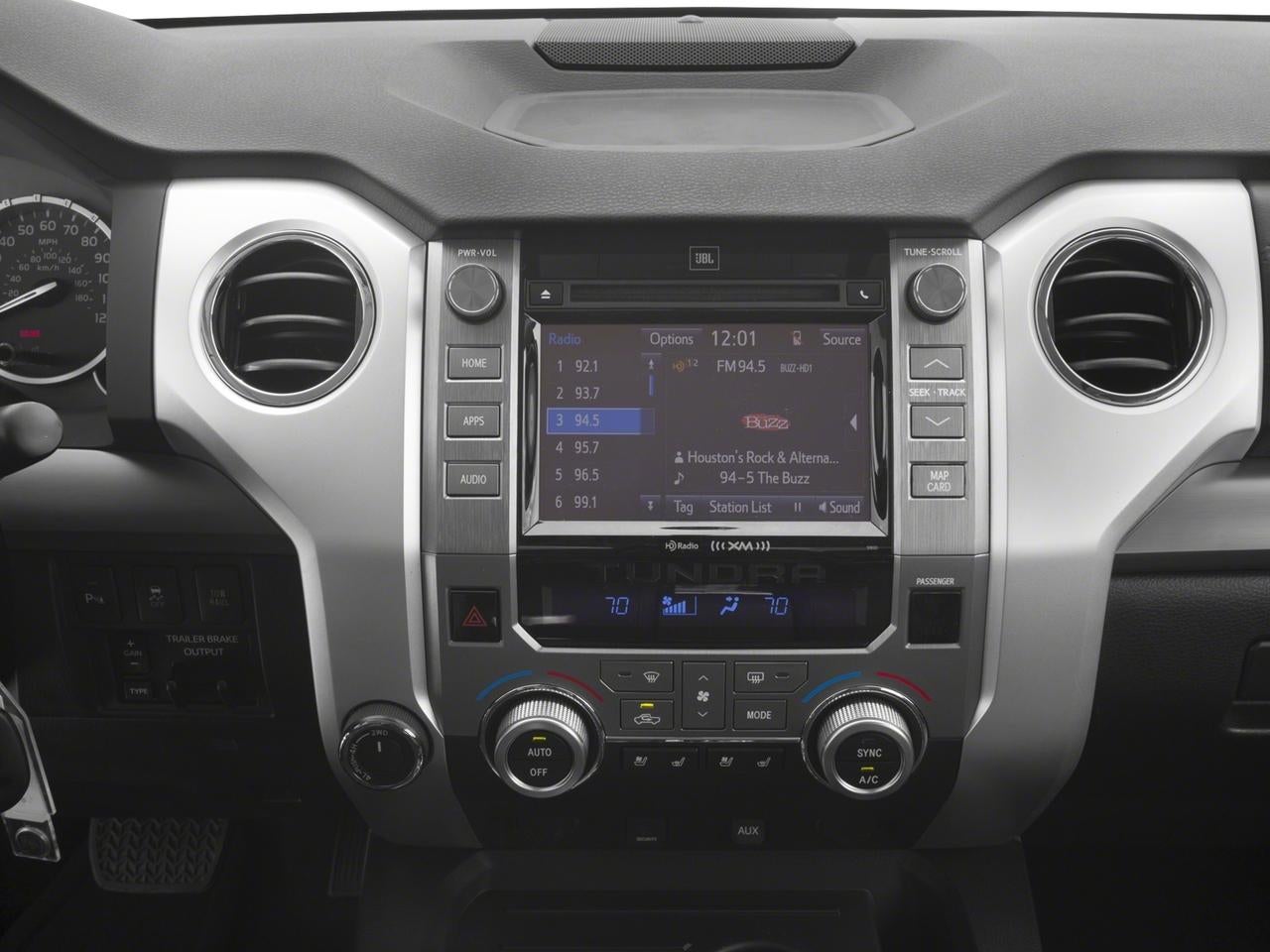 2017 Toyota Tundra 4WD 4WD Platinum CrewMax 5.5' Bed 5.7L FFV (SE)