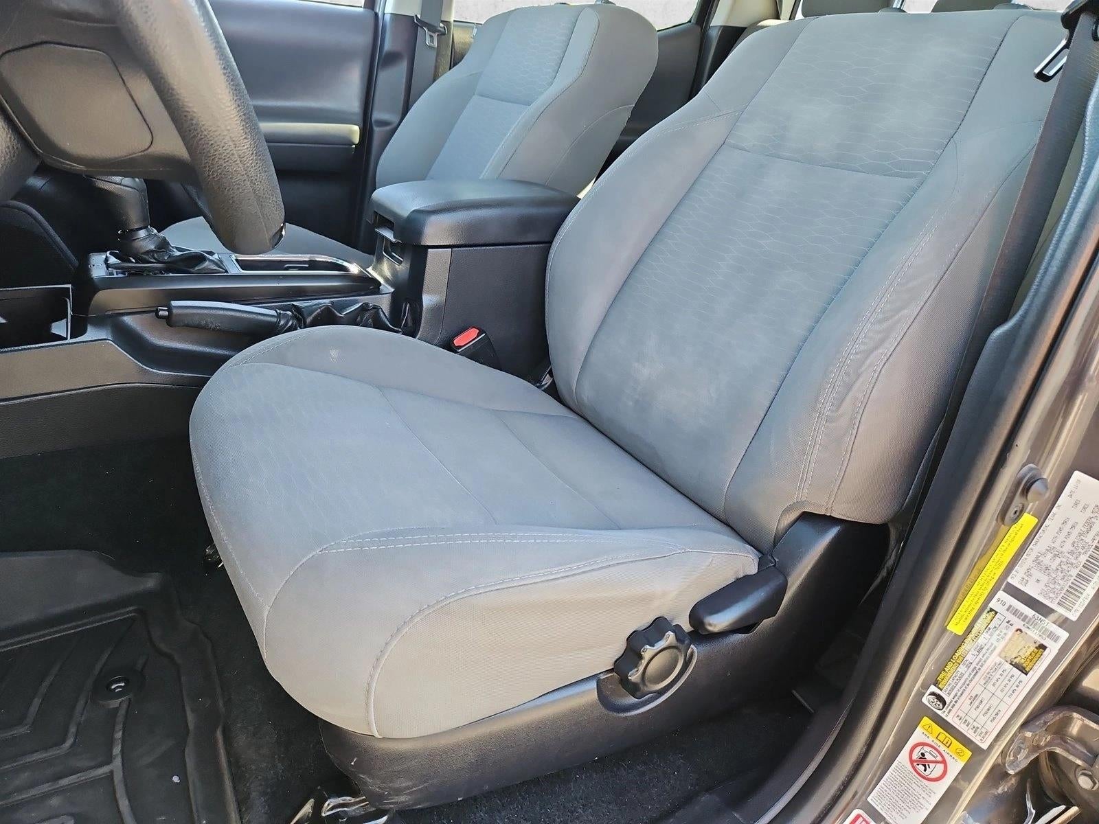 2019 Toyota Tacoma 2WD 2WD SR Double Cab 5' Bed I4 AT (GS)
