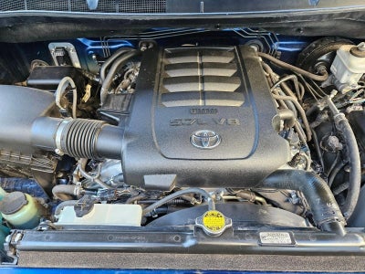 2014 Toyota Tundra 2WD Truck 2WD CrewMax Short Bed 5.7L SR5 (Natl)