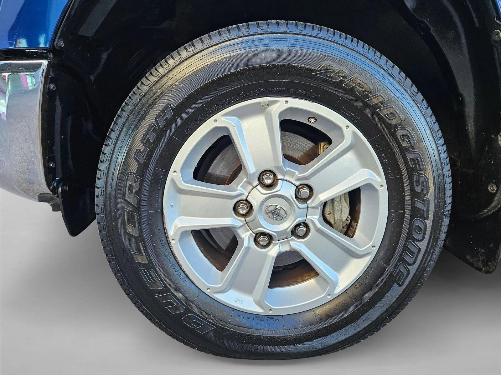 2014 Toyota Tundra 2WD Truck 2WD CrewMax Short Bed 5.7L SR5 (Natl)