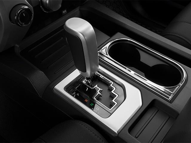 2014 Toyota Tundra 2WD Truck 2WD CrewMax Short Bed 5.7L SR5 (Natl)