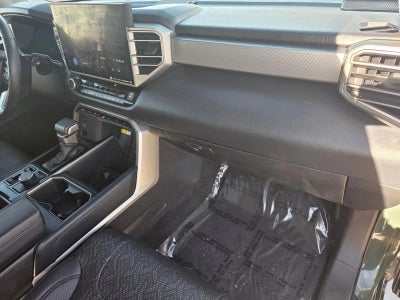 2023 Toyota Tundra 4WD 4WD Limited Hybrid CrewMax 5.5' Bed (Natl)