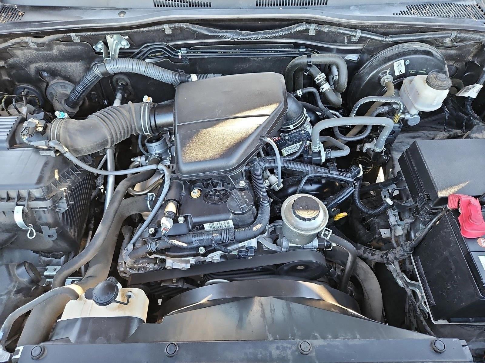 2018 Toyota Tacoma SR Access Cab 6' Bed I4 4x2 AT (Natl)