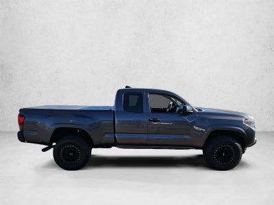 2018 Toyota Tacoma SR Access Cab 6' Bed I4 4x2 AT (Natl)