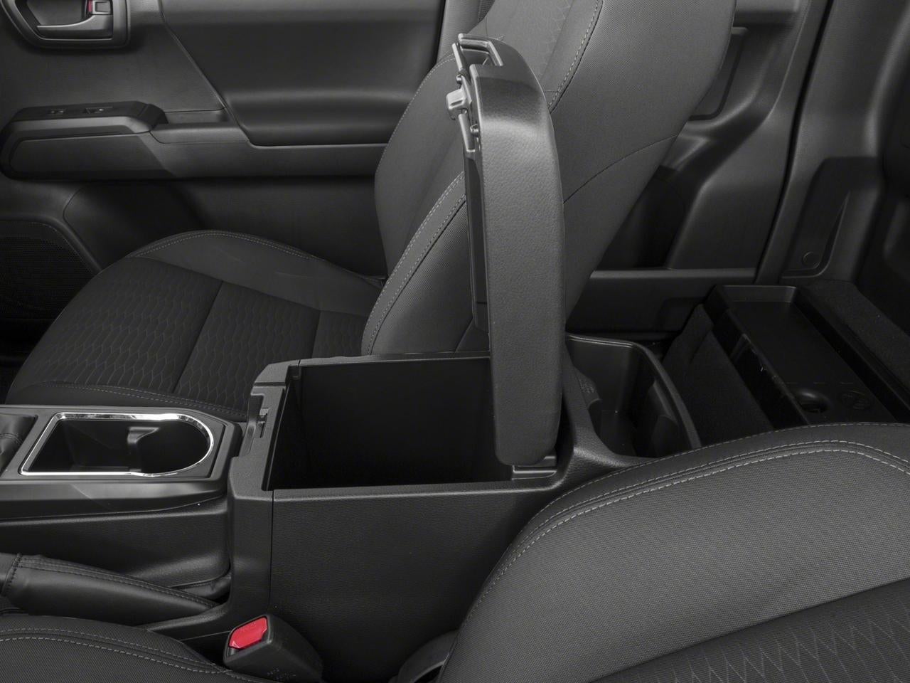 2018 Toyota Tacoma SR Access Cab 6' Bed I4 4x2 AT (Natl)