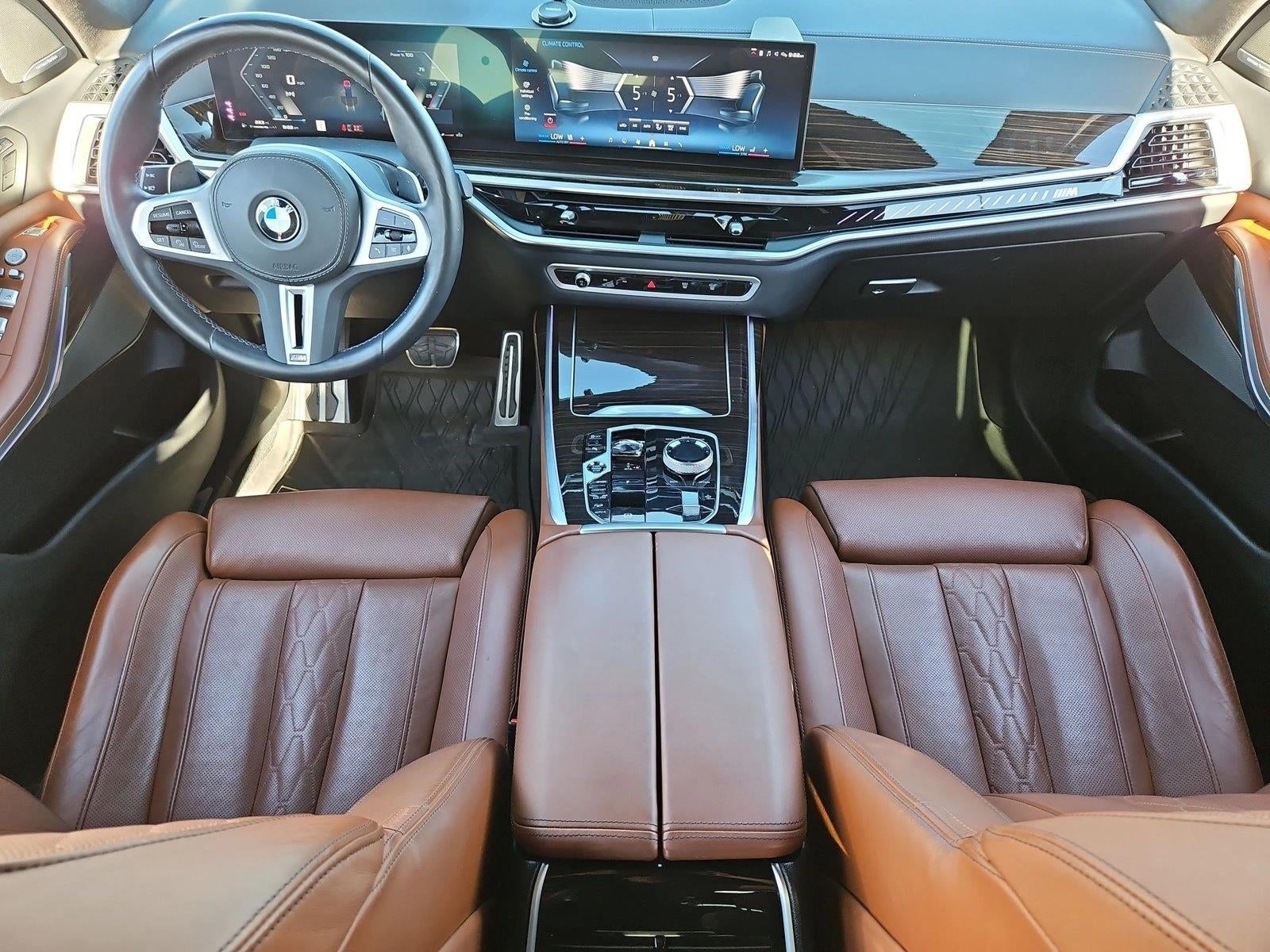 2024 BMW X7 M60i Sports Activity Vehicle