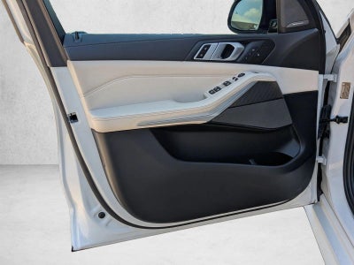 2022 BMW X5 M50i Sports Activity Vehicle