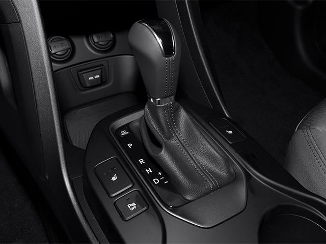 2013 Hyundai SANTA FE FWD 4dr Sport