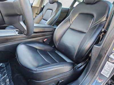 2023 Tesla Model 3 RWD