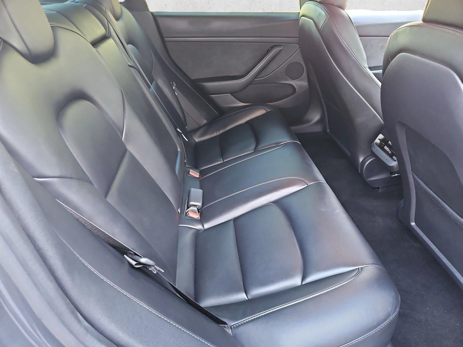2022 Tesla Model 3 RWD