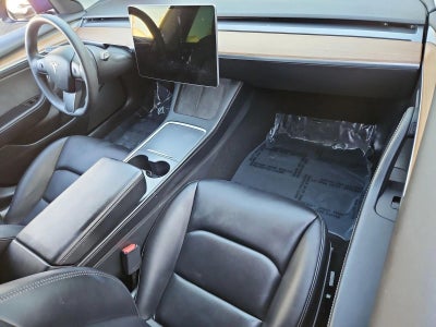 2022 Tesla Model 3 RWD
