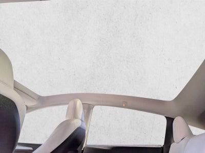 2025 Tesla Model Y Performance AWD *Ltd Avail*
