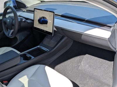 2025 Tesla Model Y Performance AWD *Ltd Avail*