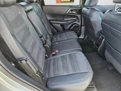 2024 Mitsubishi Outlander SE FWD