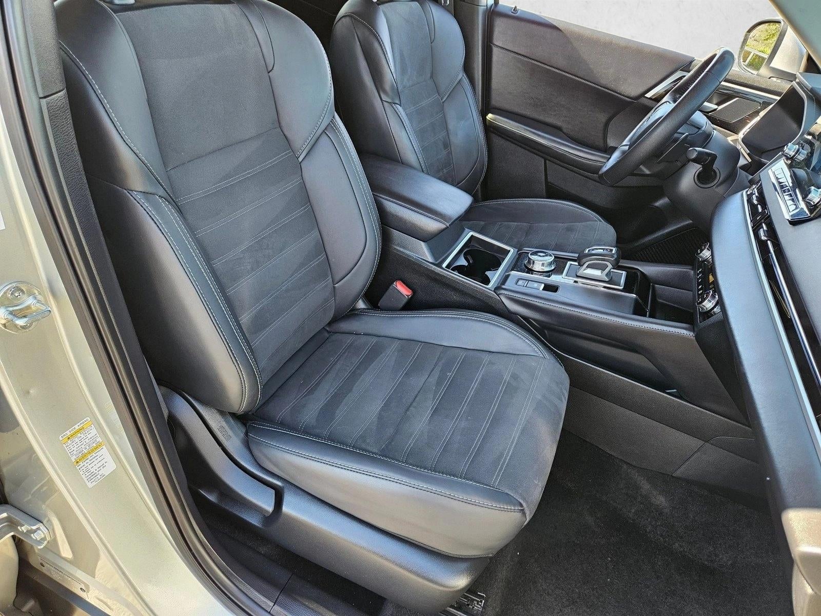 2024 Mitsubishi Outlander SE FWD